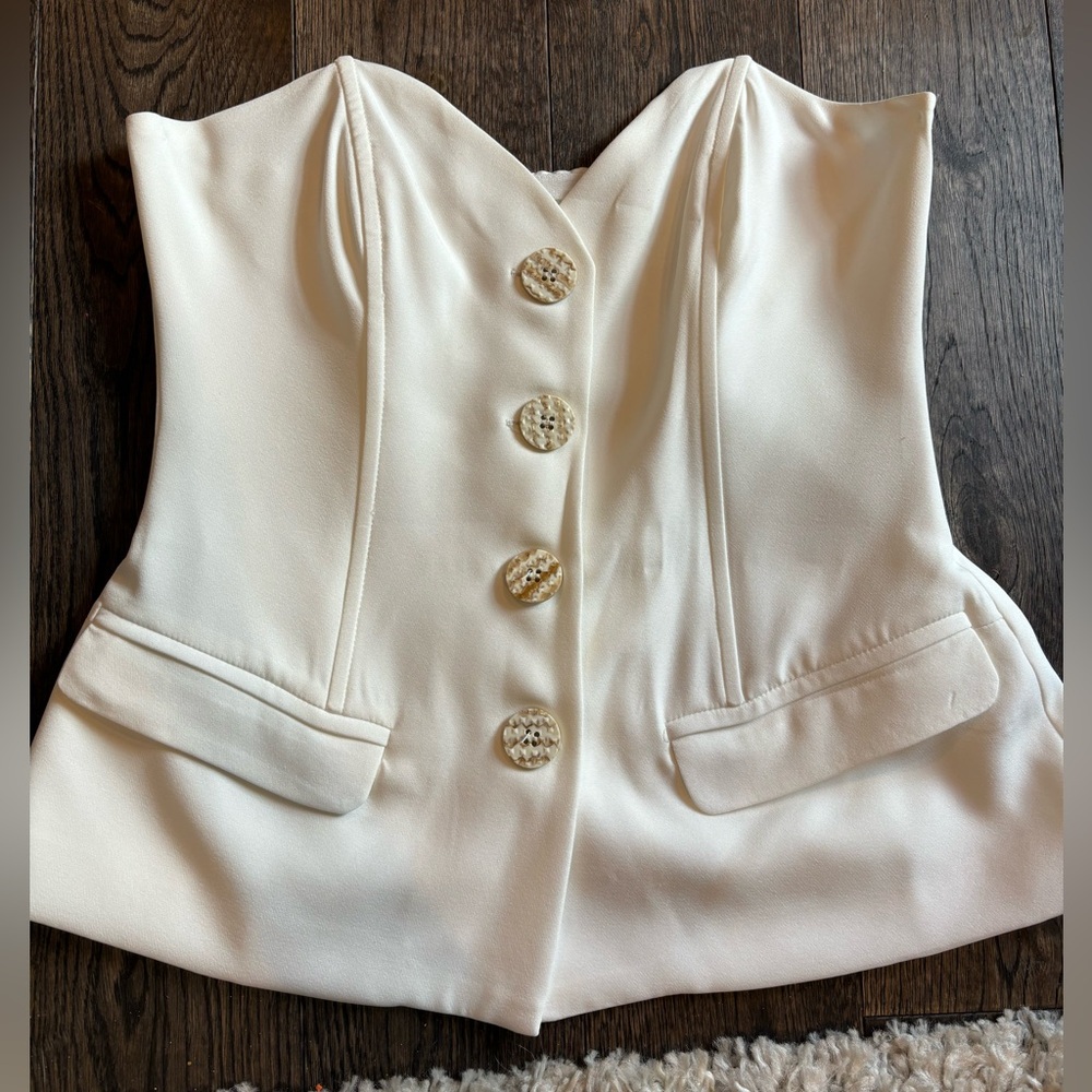 Showpo Size US 6 business half way shirt business causal